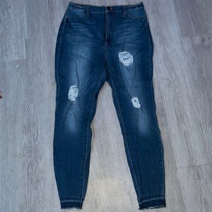 refuge medium wash skinny jeans size 12